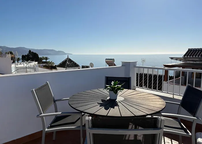 Carabeo Sun & アパート ネルハ