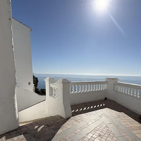Carabeo Sun & Apartment