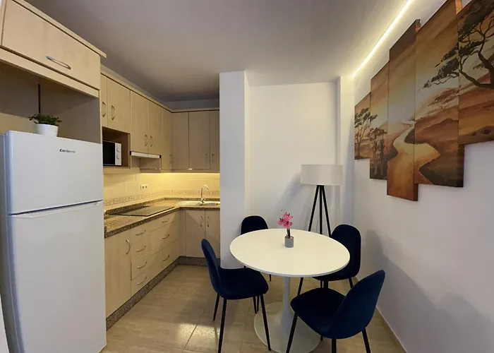 Carabeo Sun & * Нерха